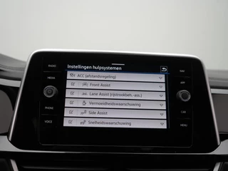 Volkswagen T-Roc – thumbnail 25