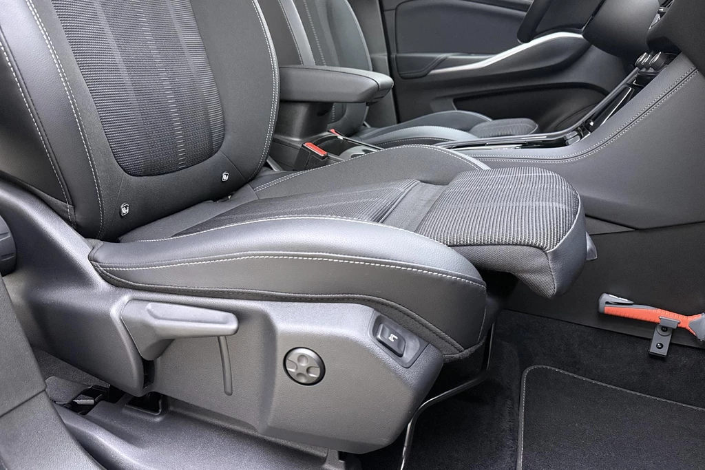 Opel Grandland – foto 17
