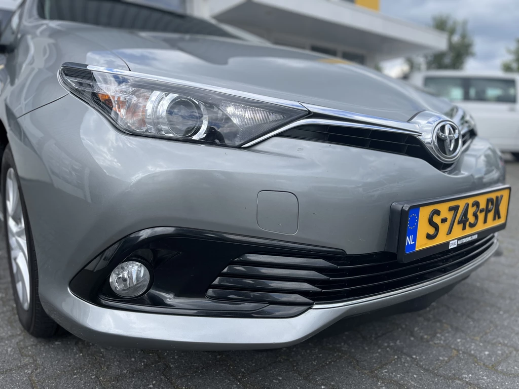 Toyota Auris – foto 25