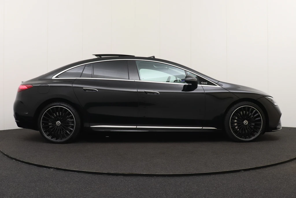 Mercedes-Benz EQE – foto 5