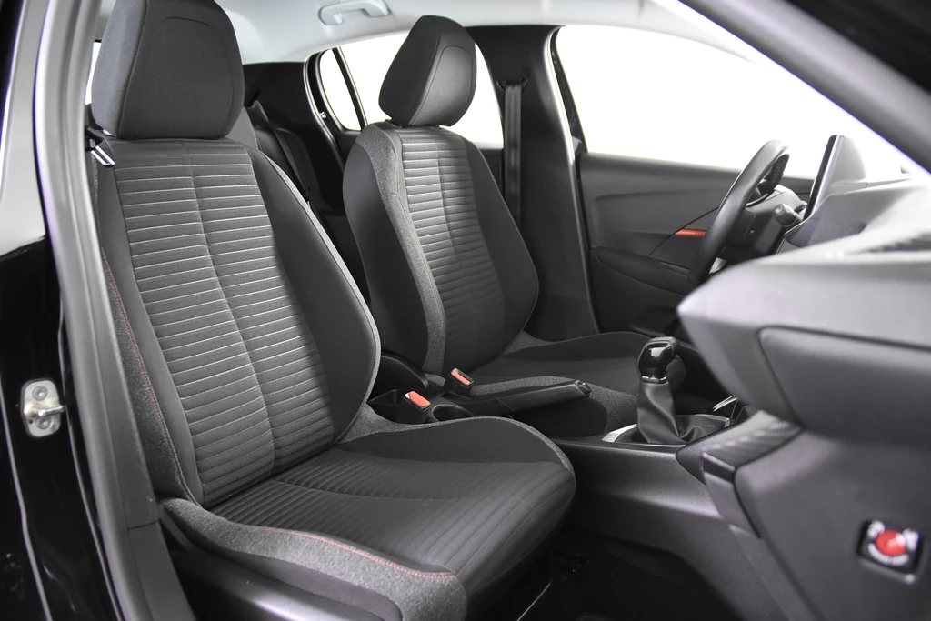 Peugeot 208 – foto 15