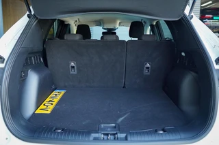 Ford Kuga – thumbnail 15