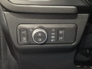 Ford Kuga – thumbnail 29