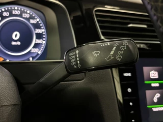 Volkswagen Golf – thumbnail 22