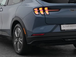 Ford Mustang Mach-E – thumbnail 28