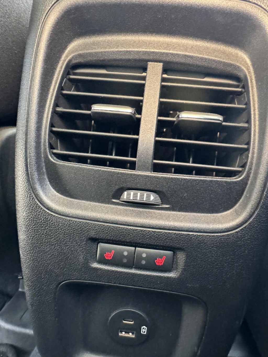 Ford Kuga – foto 10