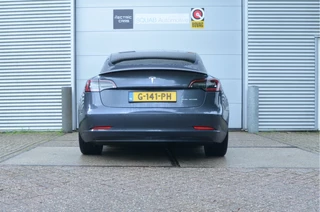 Tesla Model 3 – thumbnail 2