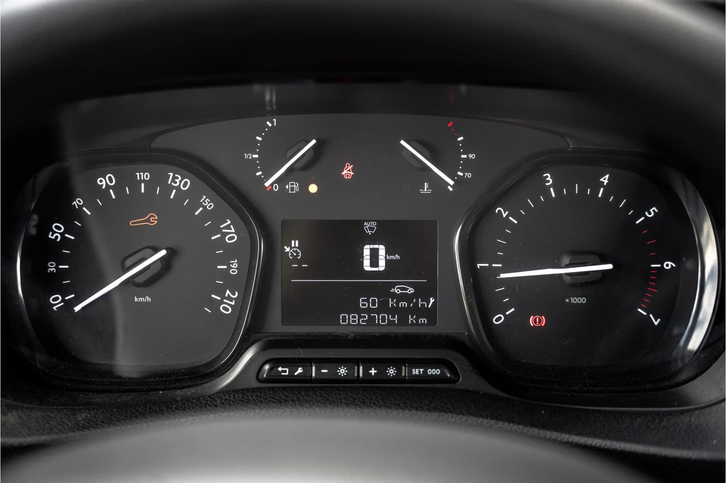 Opel Vivaro – foto 17