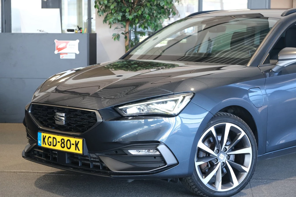 SEAT Leon – foto 2