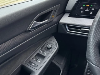 Volkswagen Golf – thumbnail 53