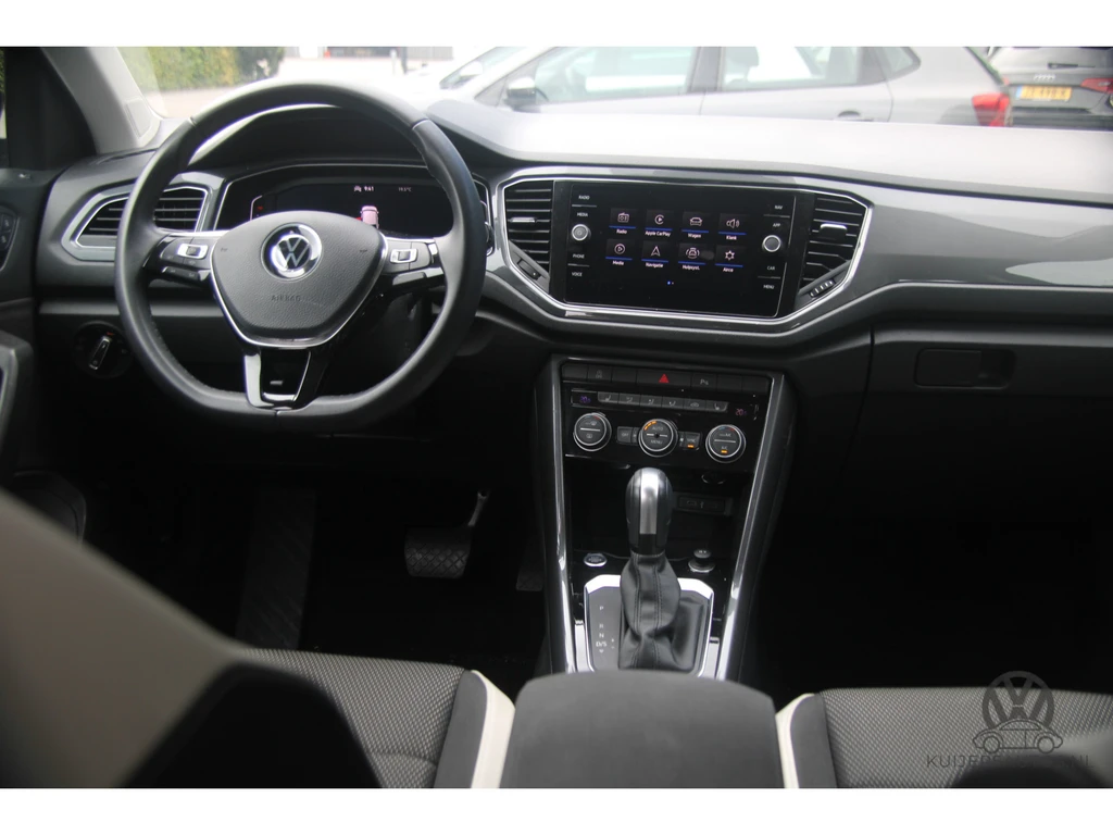 Volkswagen T-Roc – foto 8