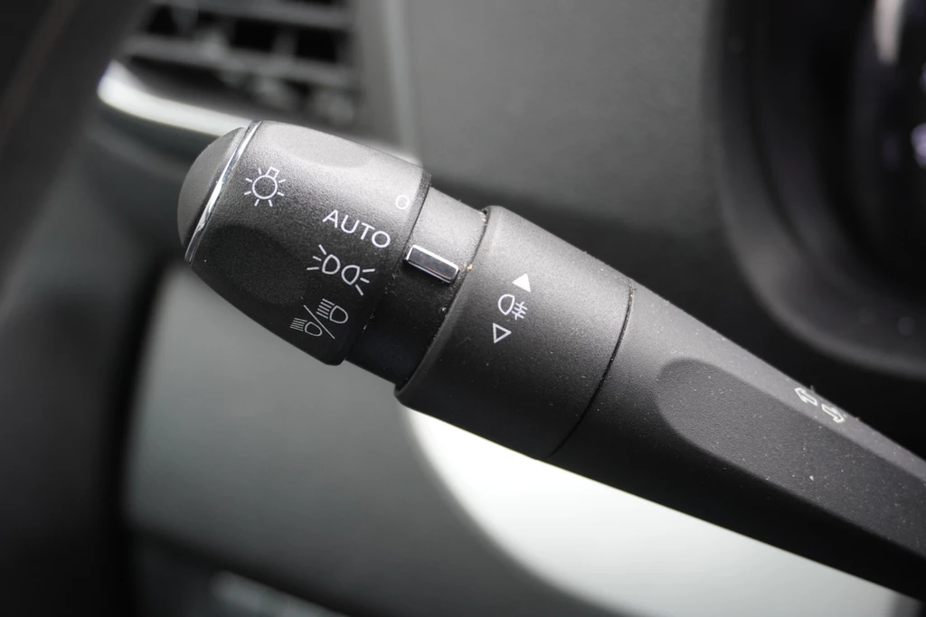 Opel Vivaro – foto 16