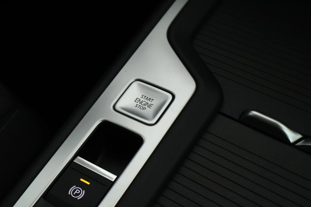 Volkswagen Passat – foto 36