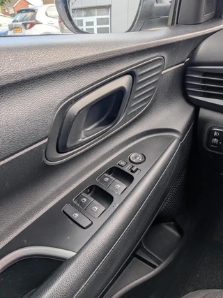 Hyundai i20 – thumbnail 13