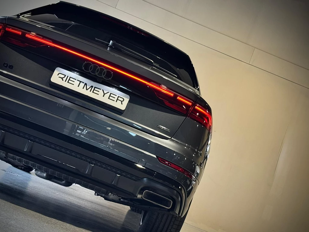 Audi Q8 – foto 5