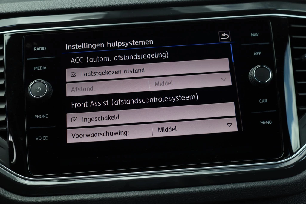 Volkswagen T-Roc – foto 21