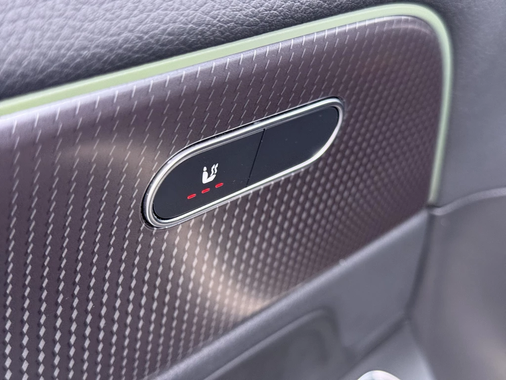 Mercedes-Benz EQA – foto 14