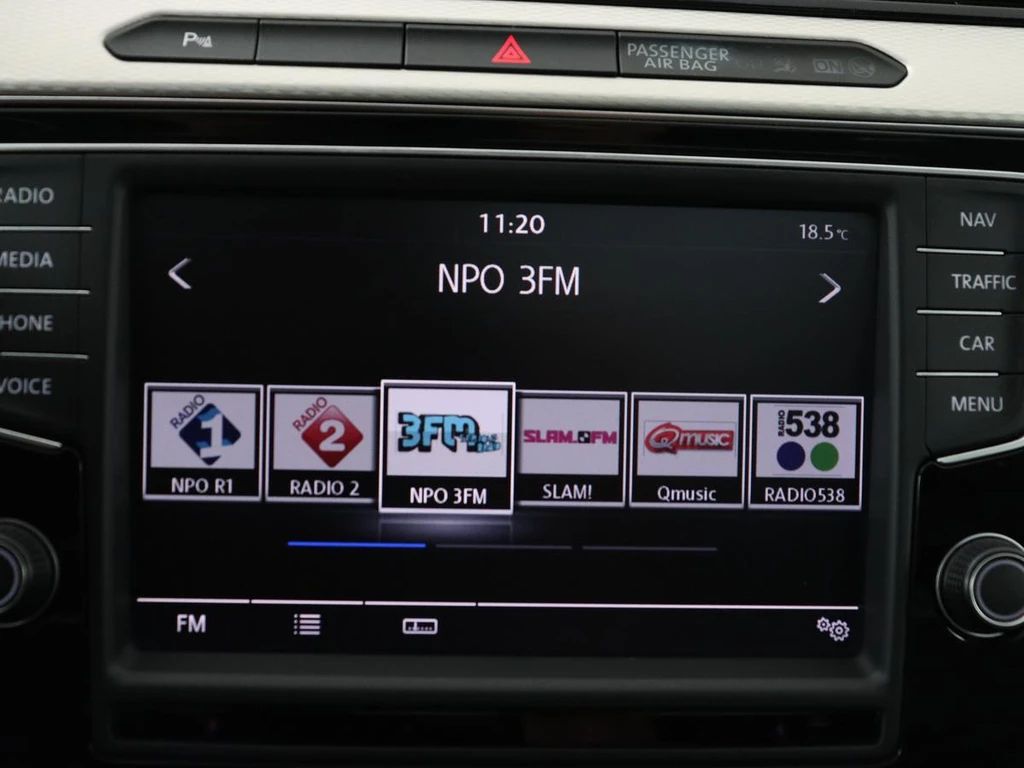 Volkswagen Passat – foto 23