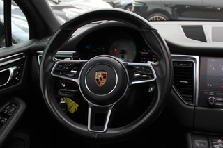 Porsche Macan – thumbnail 18