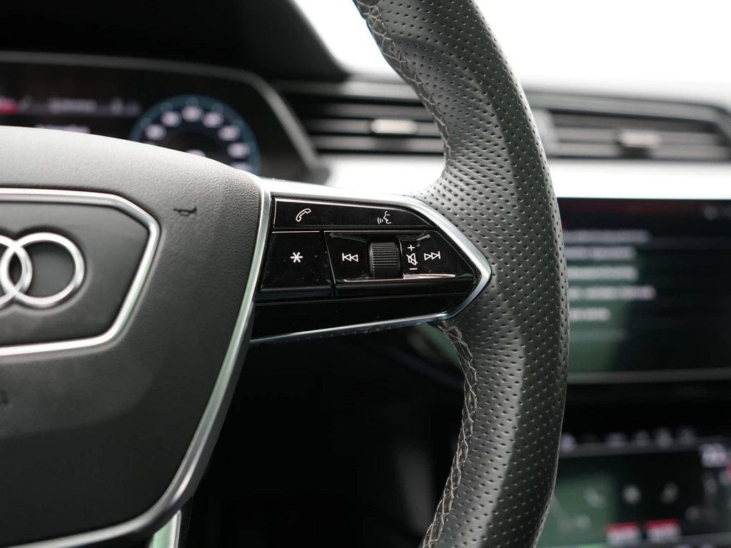 Audi e-tron – foto 40