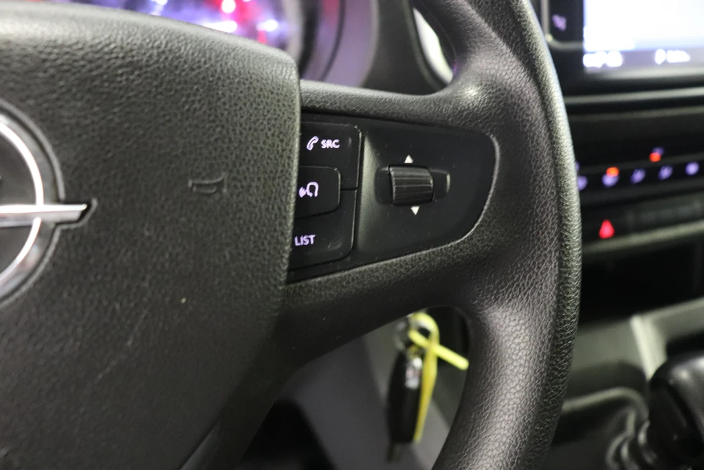 Opel Vivaro – foto 15