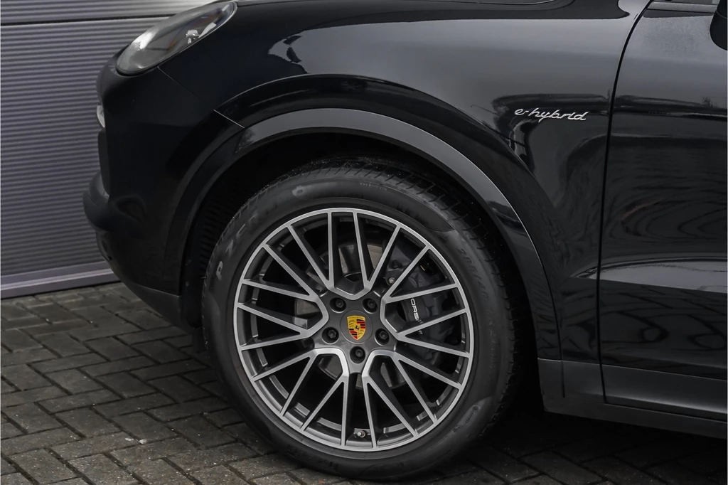 Porsche Cayenne – foto 21