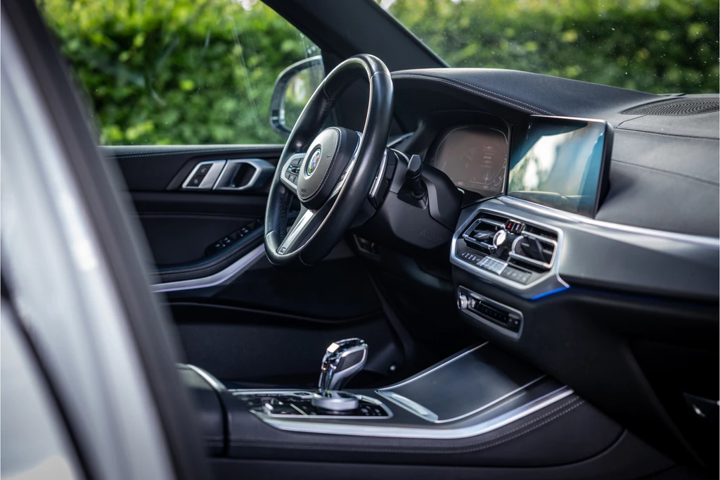BMW X5 – foto 29