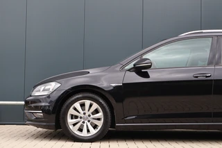Volkswagen Golf – thumbnail 2