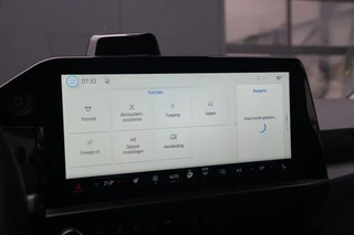 Ford E-Transit Custom – thumbnail 29