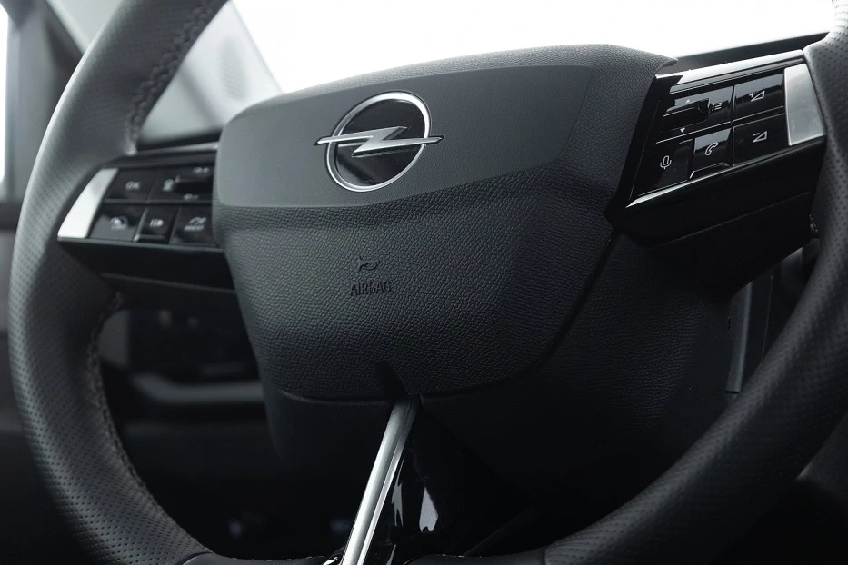 Opel Astra – foto 21