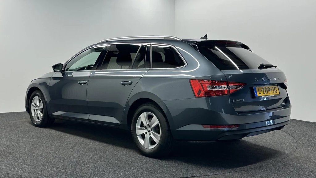 Škoda Superb – foto 3