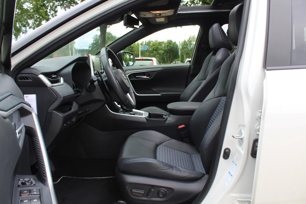 Toyota RAV4 – foto 12