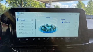 Ford Tourneo Custom – thumbnail 17