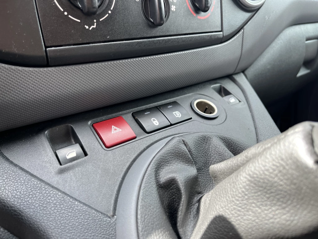 Peugeot Partner – foto 30