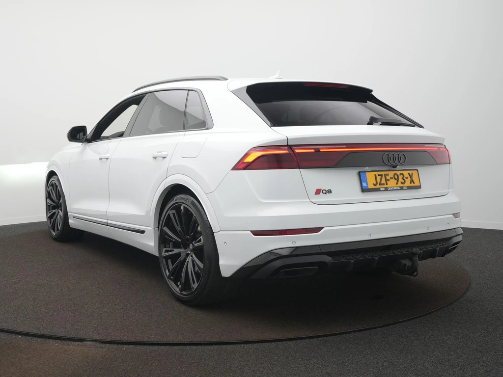 Audi Q8 – foto 4