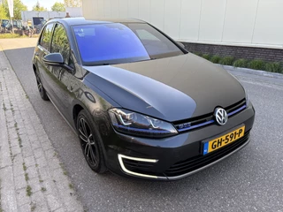 Volkswagen Golf – thumbnail 8