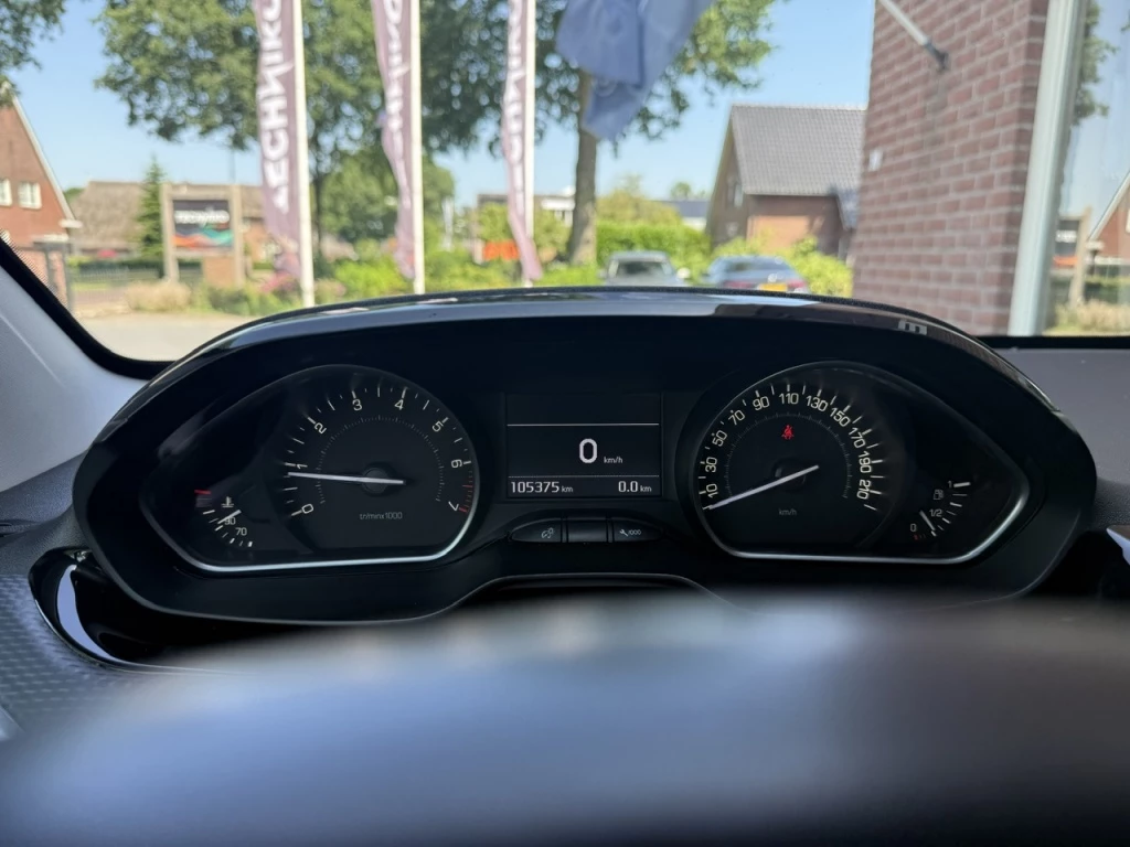 Peugeot 208 – foto 16