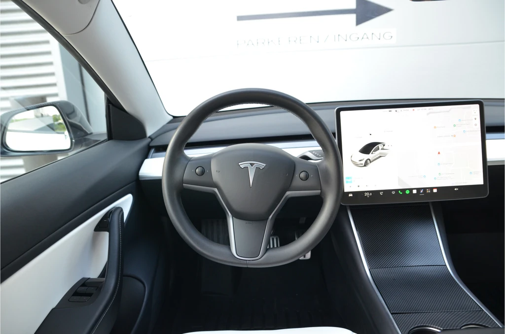 Tesla Model 3 – foto 15