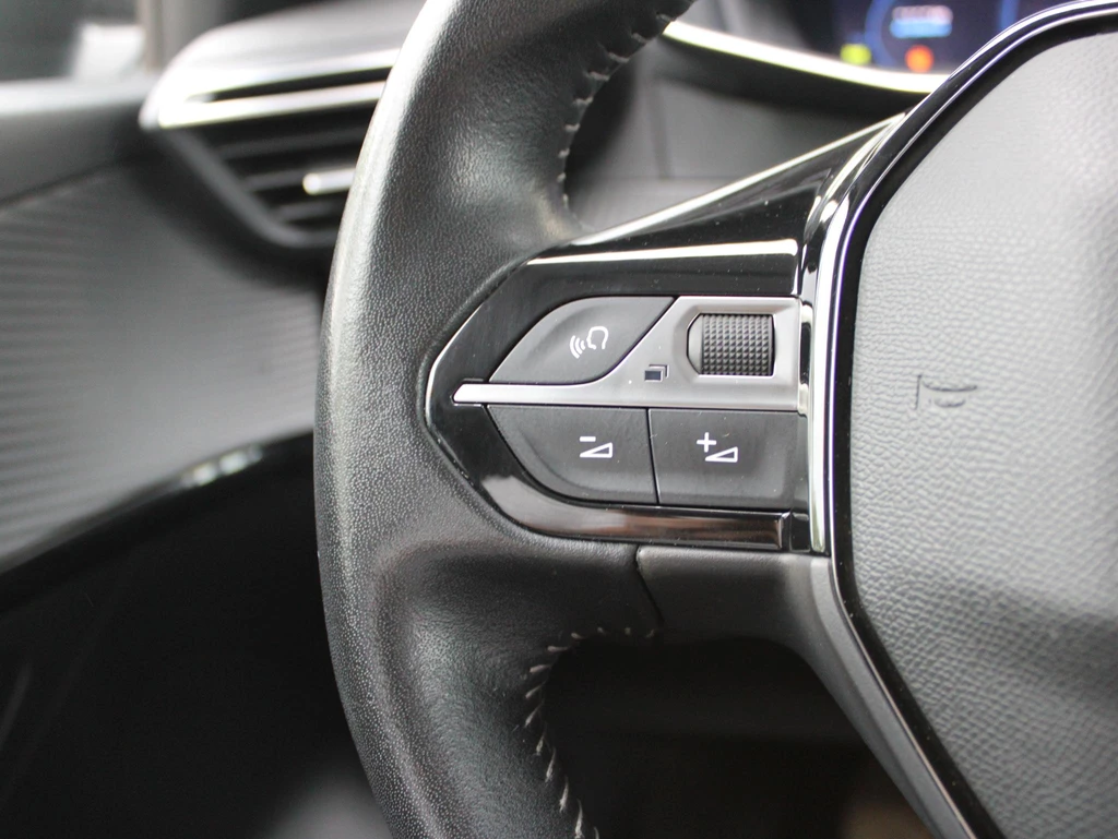 Peugeot 208 – foto 20