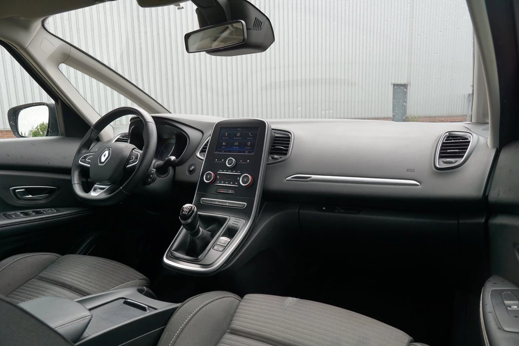 Renault Grand Scénic – foto 13