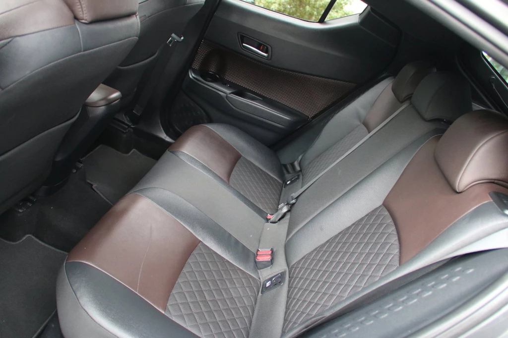Toyota C-HR – foto 22