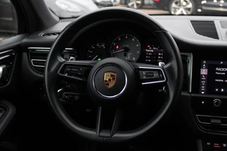 Porsche Macan – thumbnail 18