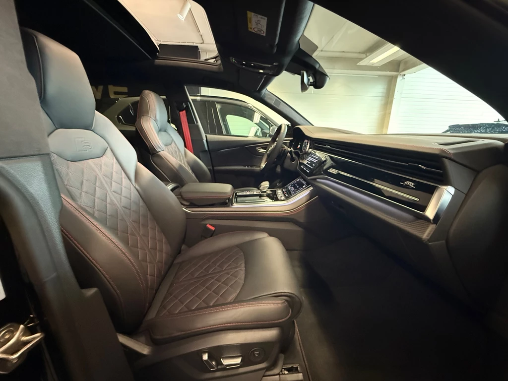 Audi Q8 – foto 48