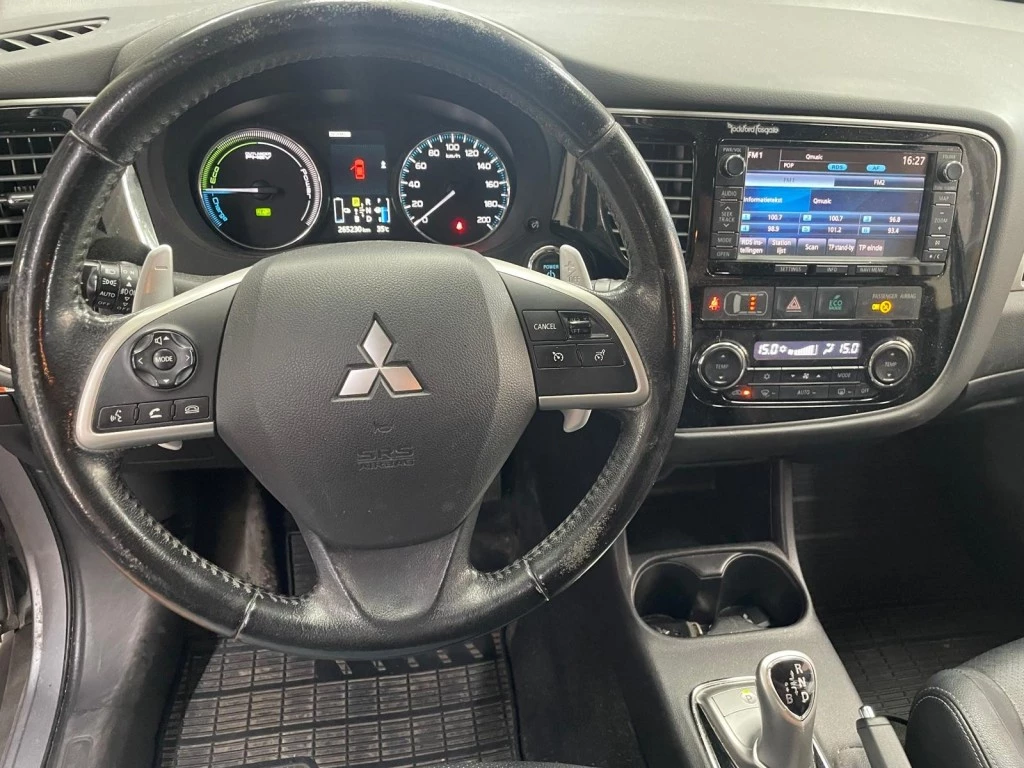 Mitsubishi Outlander – foto 13