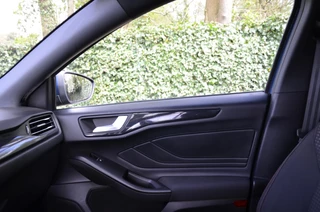 Ford Focus – thumbnail 39
