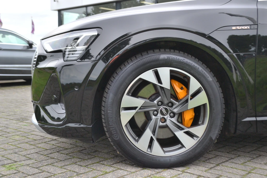 Audi e-tron – foto 10