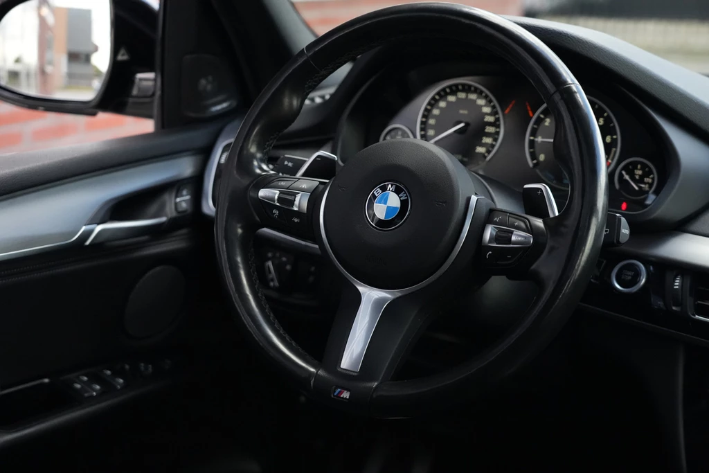 BMW X5 – foto 8