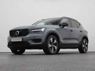 Volvo XC40 – thumbnail 2