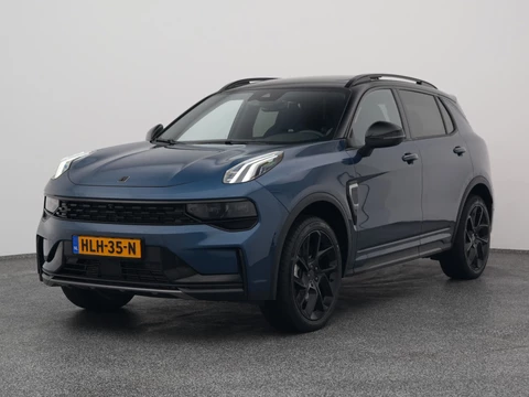 Lynk & Co 01 1.5 Plug-in Hybrid | 360° | BLACK | ZWARTE HEMEL | STUURVERWARMING | NLD AUTO