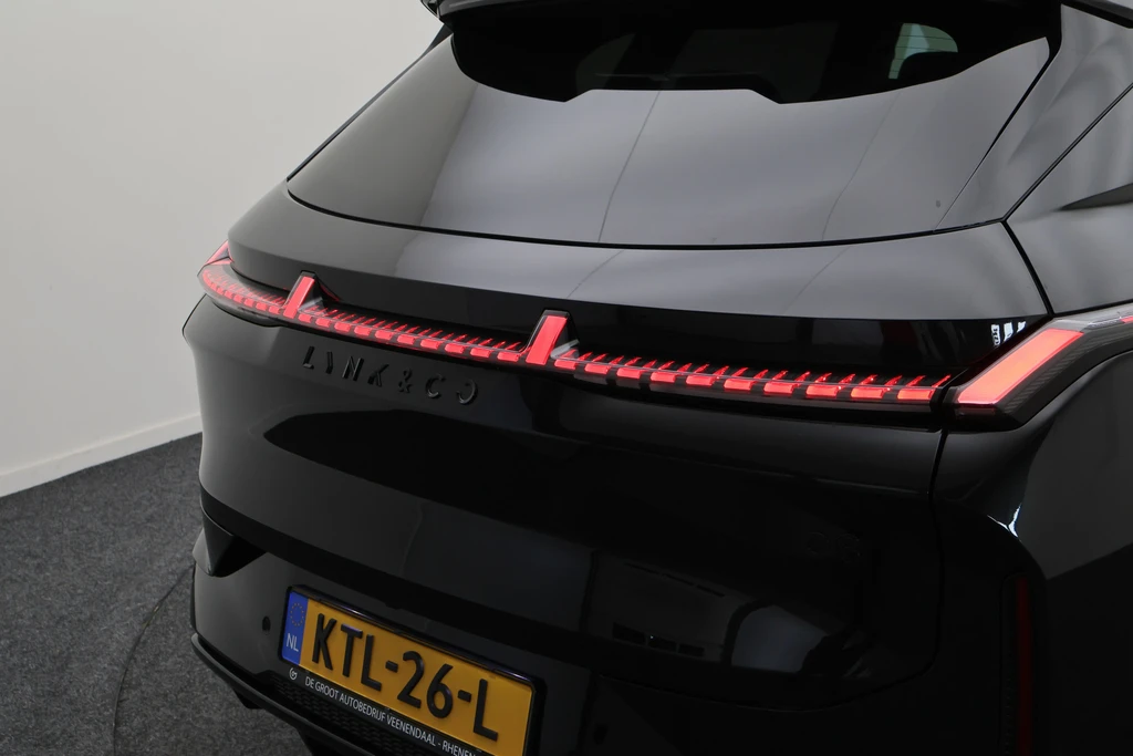 Lynk & Co 08 – foto 29